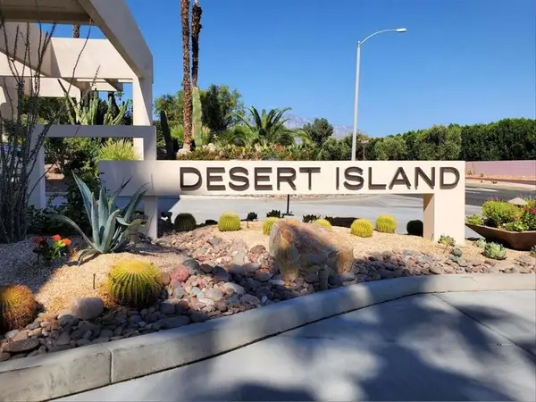 910 Island Drive #114, Rancho Mirage, CA 92270