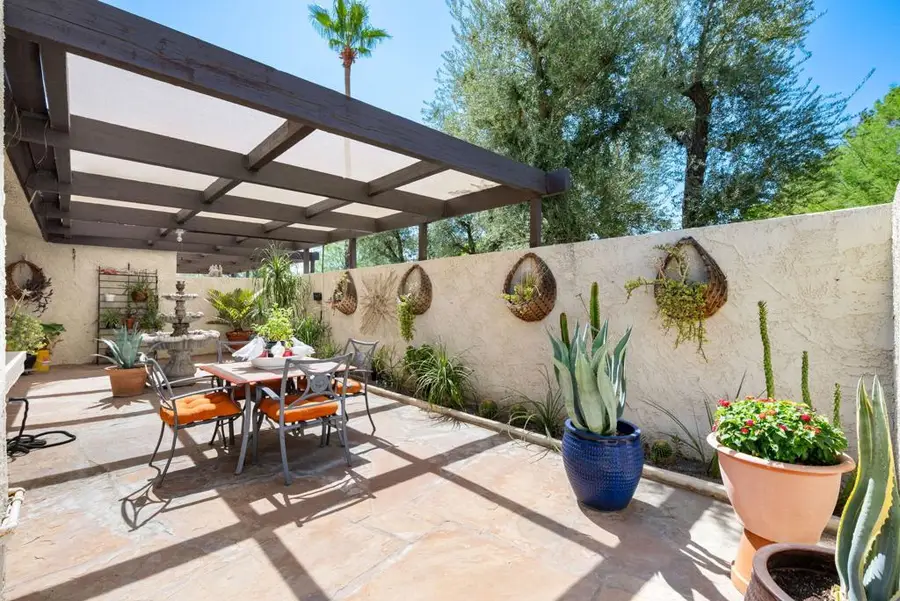 200 N Hermosa Drive, Palm Springs, CA 92262 - #3