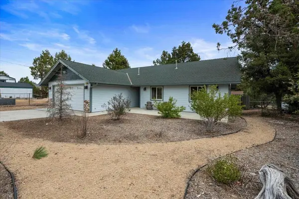 187 Dixie Lee Lane, Sugarloaf, CA 92386