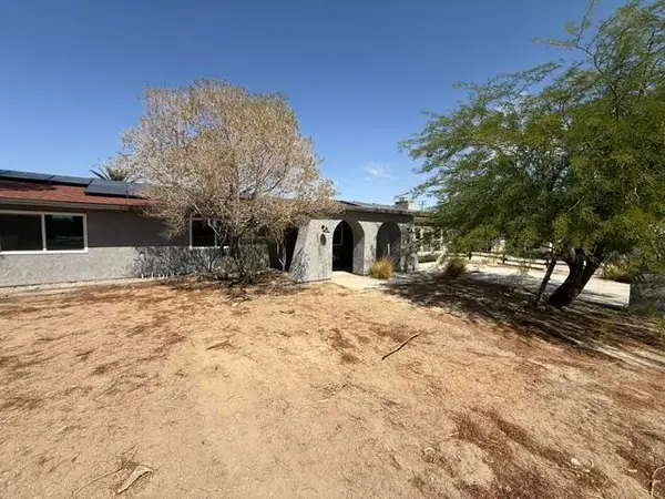 6698 Mesquite Drive, 29 Palms, CA 92277