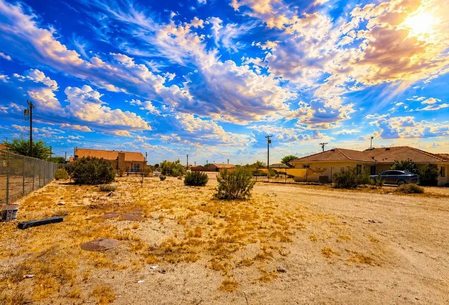 1285 Red Sea Avenue, Thermal, CA 92274 - #3