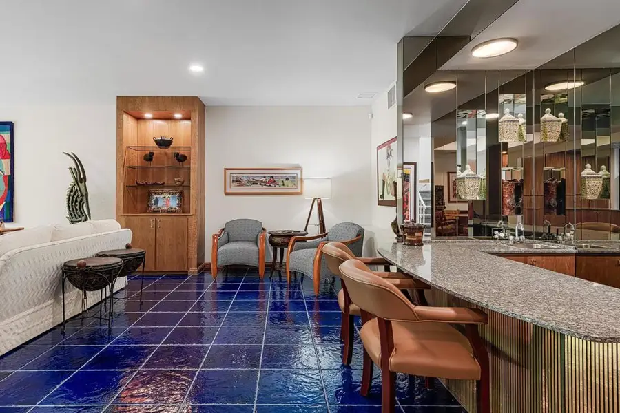 572 W Arenas Road #2, Palm Springs, CA 92262 - #3