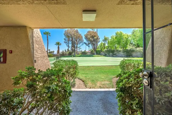 2810 N Arcadia Court #A-115, Palm Springs, CA 92262
