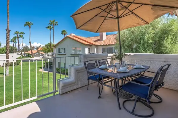 752 Vista Lago Drive N, Palm Desert, CA 92211