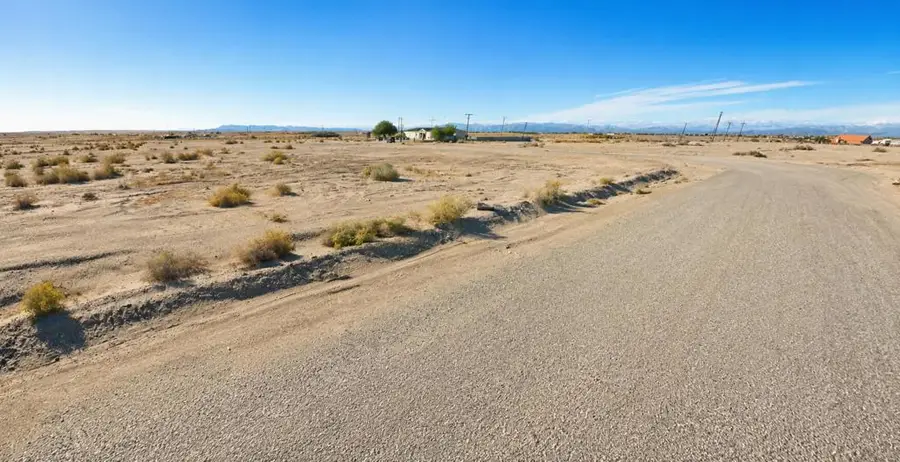 1143 Clover Leaf Drive, Thermal, CA 92274 - #2