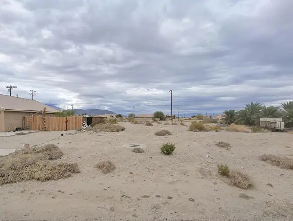 1436 Gemini Avenue, Thermal, CA 92274