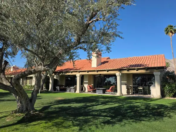 49460 Avenida Club La Quinta, La Quinta, CA 92253