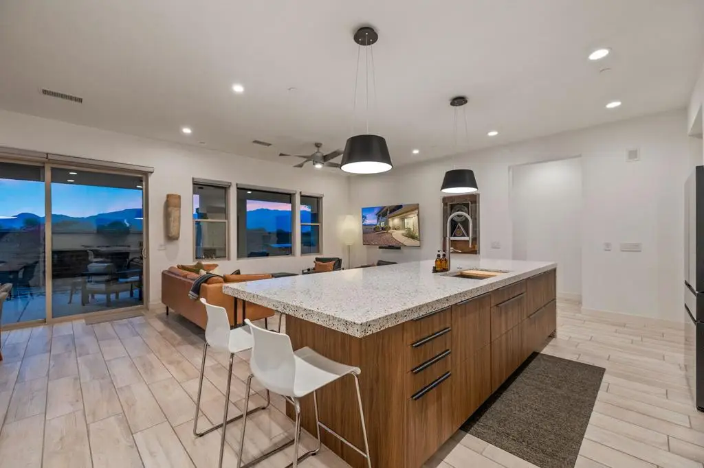 1401 Retreat Circle, Palm Desert, CA 92260 - #1