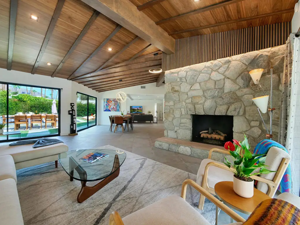 792 E Mesquite Avenue, Palm Springs, CA 92264 - #1