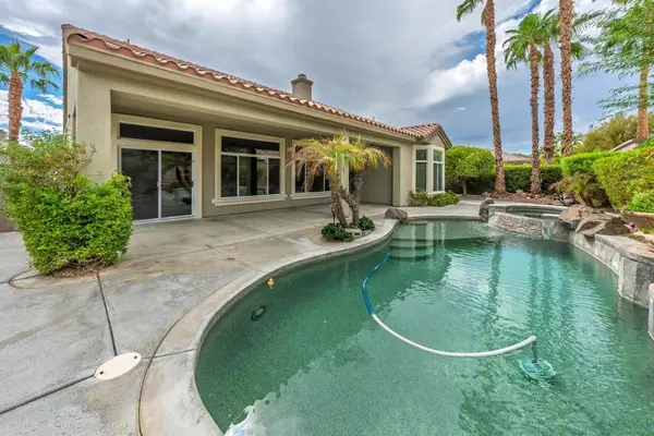 35148 Minuet Drive, Palm Desert, CA 92211