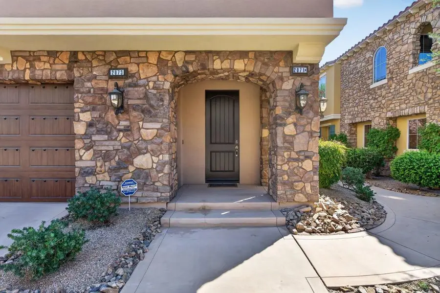 2073 Via Alba, Palm Desert, CA 92260 - #2