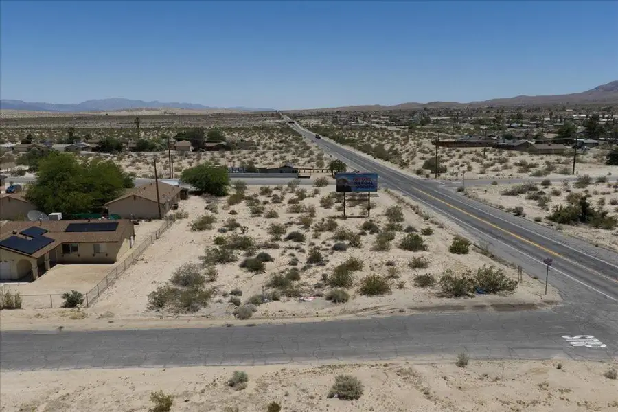 413 Twentynine Palms Highway, Twentynine Palms, CA 92277 - #3