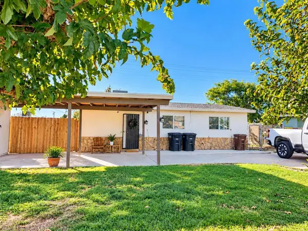 421 S 5th Street, Blythe, CA 92225