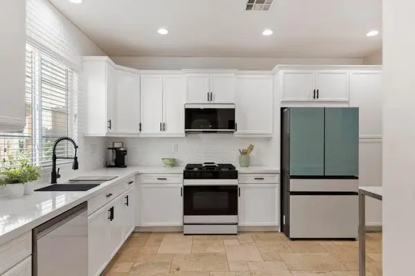436 Via De La Paz, Palm Desert, CA 92211
