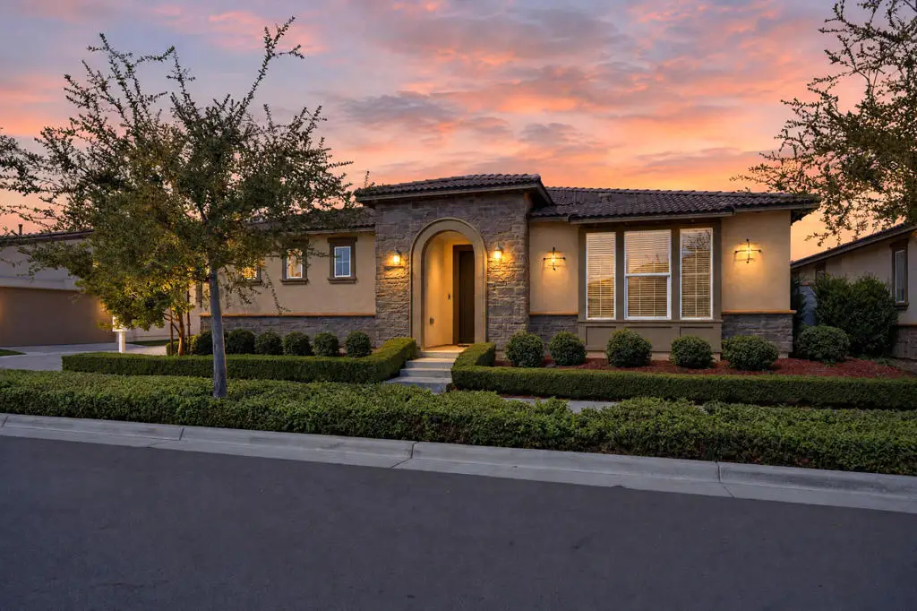 4560 S Afton Privado, Ontario, CA 91761 - #1