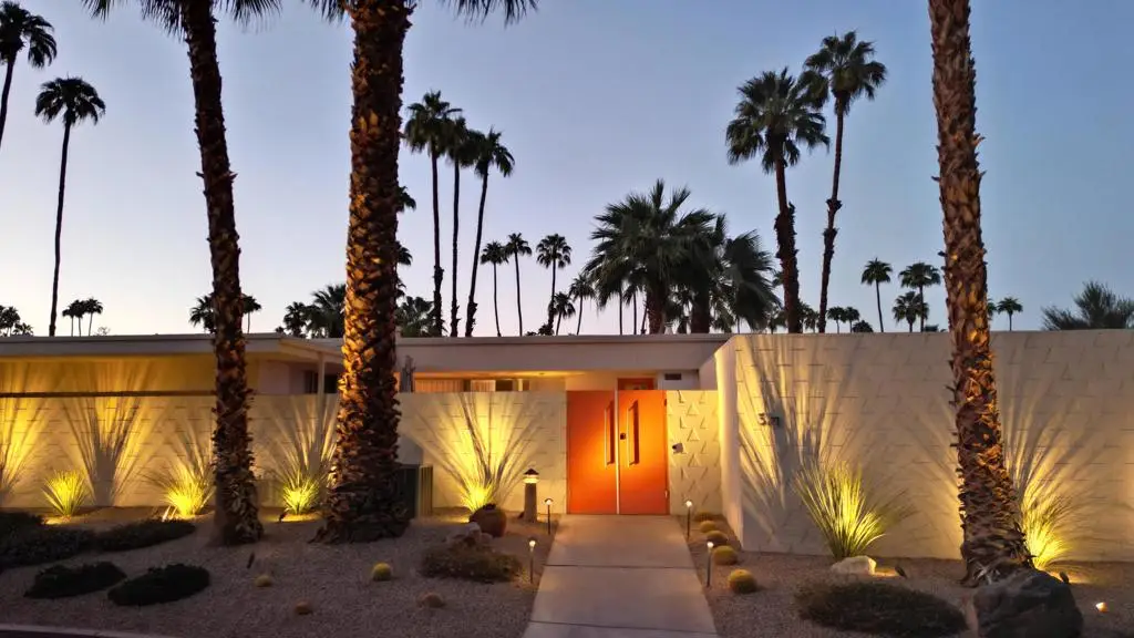 371 Desert Lakes Drive, Palm Springs, CA 92264 - #1