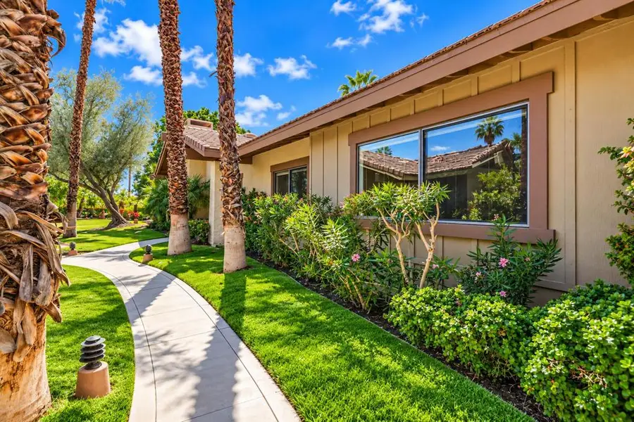 201 Wild Horse Drive, Palm Desert, CA 92211 - #3