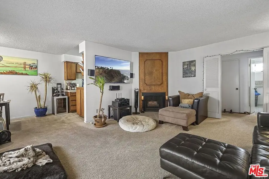 914 Lincoln Boulevard #202, Santa Monica, CA 90403 - #3