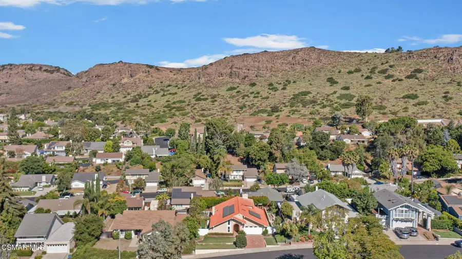 3117 Saddleback Court, Thousand Oaks, CA 91360 - Image #2