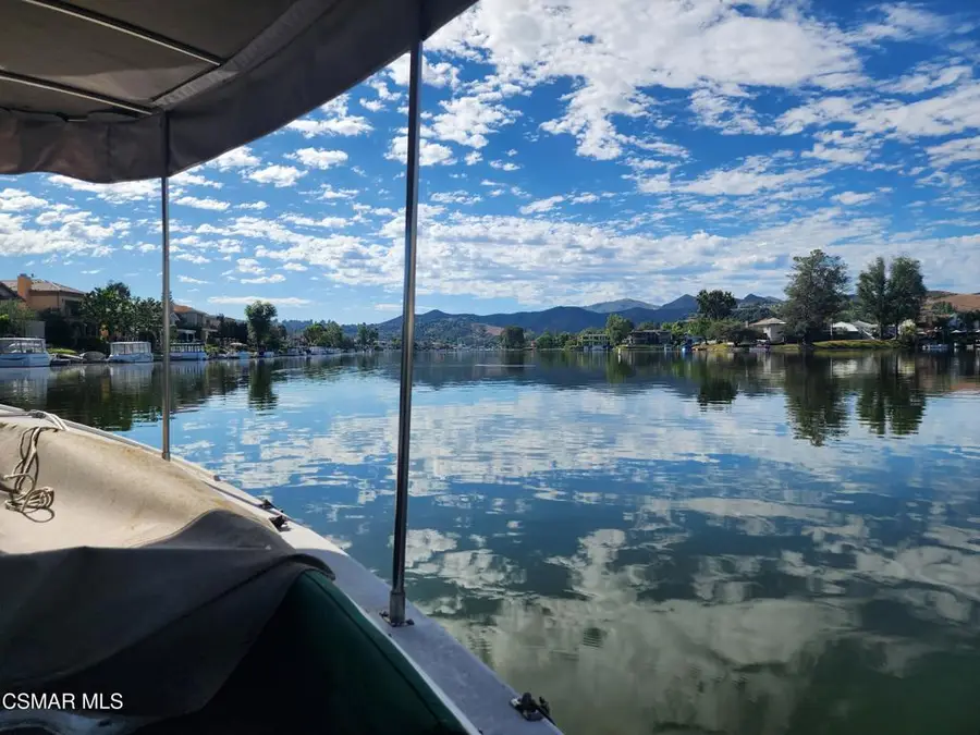 2772 Lakeridge Lane, Westlake Village, CA 91361 - Image #2