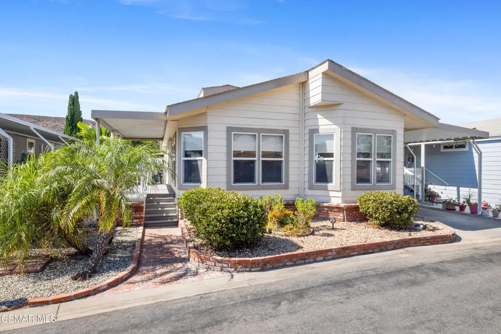 195 Tierra Rejada Road #118, Simi Valley, CA 93065 - Image #1