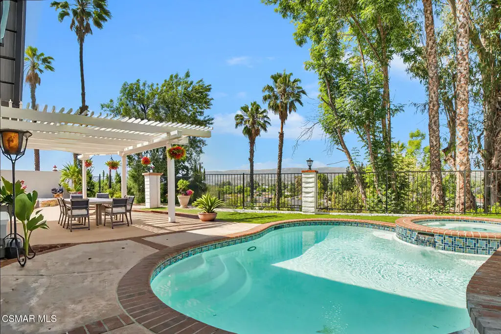 837 Hillview Circle, Simi Valley, CA 93065 - Image #1
