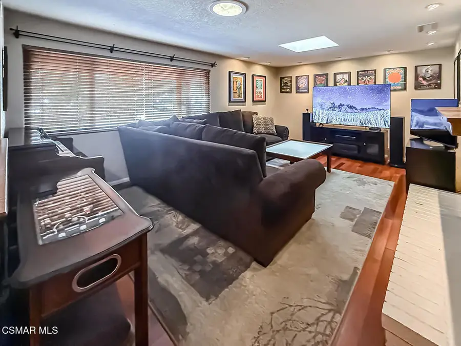 166 Whitworth Street, Thousand Oaks, CA 91360 - Image #3