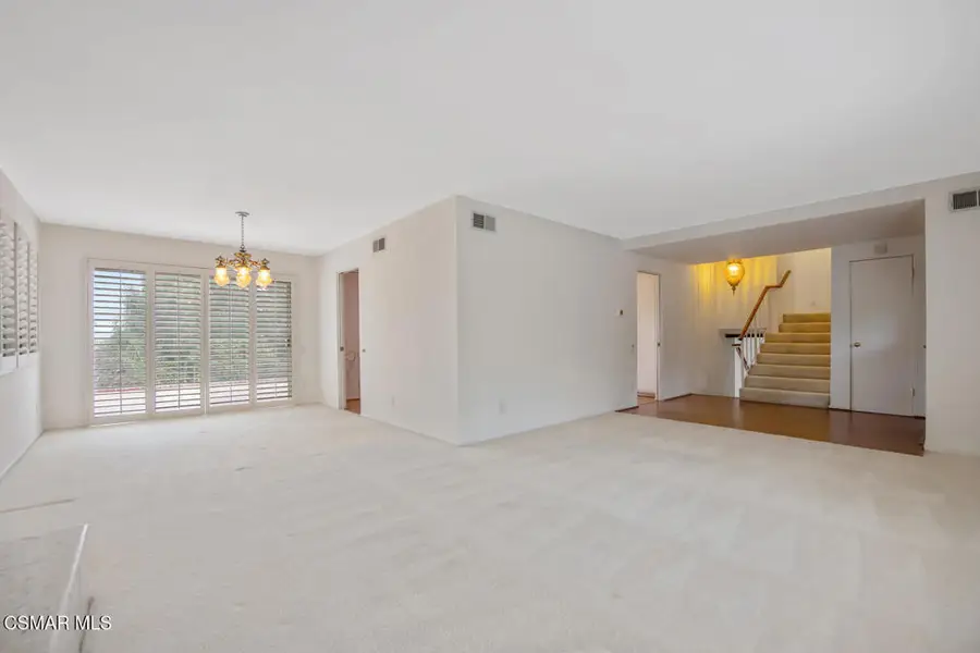 23325 Bessemer Street, Woodland Hills, CA 91367 - Image #3