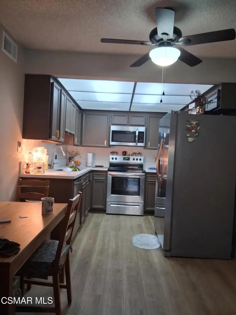1246 Patricia Avenue #28, Simi Valley, CA 93065 - #2
