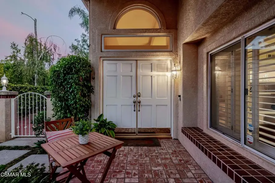 368 Pellburne Court, Simi Valley, CA 93065 - Image #2