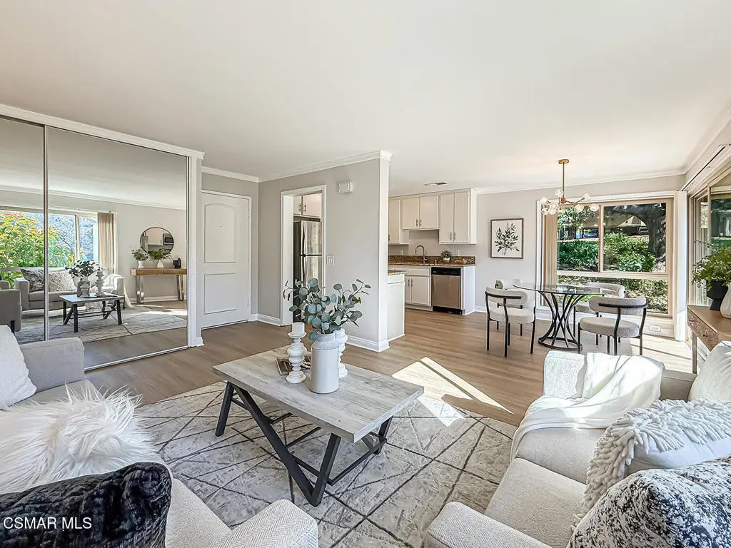 291 Sequoia Court #25, Thousand Oaks, CA 91360 - Image #1
