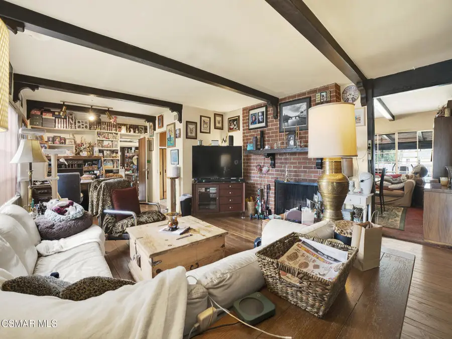 13422 Oxnard Street, Valley Glen, CA 91401 - #2