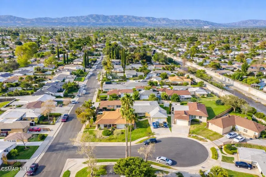 20645 Runnymede Street, Winnetka, CA 91306 - Image #2