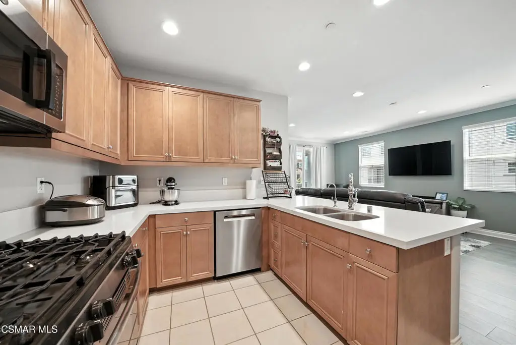586 Pioneer Street, Camarillo, CA 93010 - #1