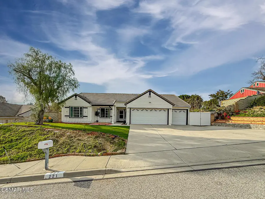 221 Hazelridge Court, Simi Valley, CA 93065 - Image #2