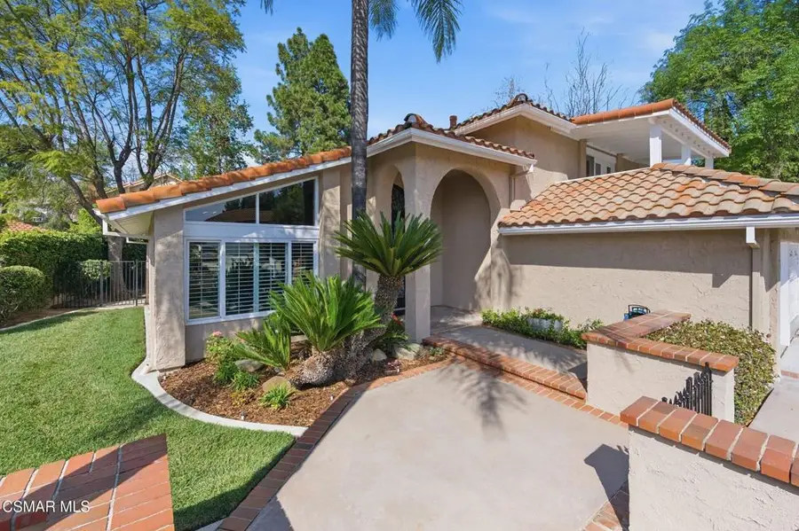 18525 Entrada Court, Porter Ranch, CA 91326 - #2