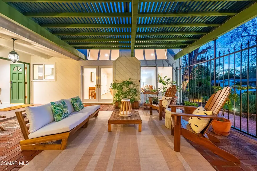 23122 Gainford Street, Woodland Hills, CA 91364 - #3