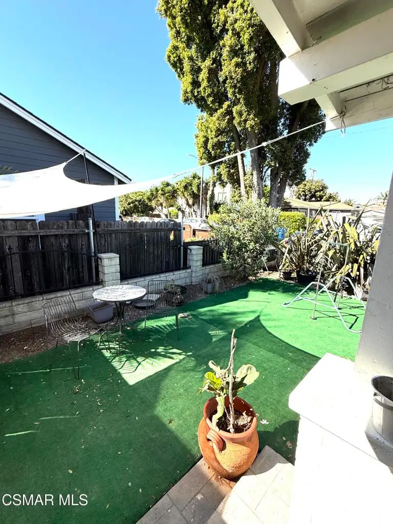 90 Leighton Drive, San Buenaventura Ventura, CA 93001 - #2