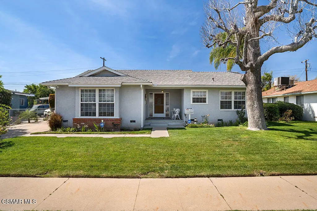 10125 Gloria Avenue, North Hills, CA 91343 - #1