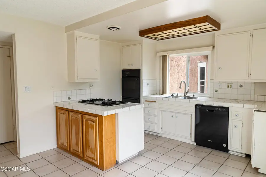 2031 Socrates Avenue, Simi Valley, CA 93065 - #2