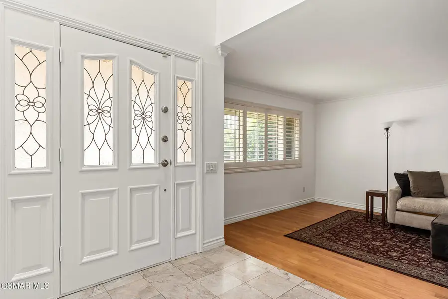 105 Smoke Tree Avenue, Oak Park, CA 91377 - #3