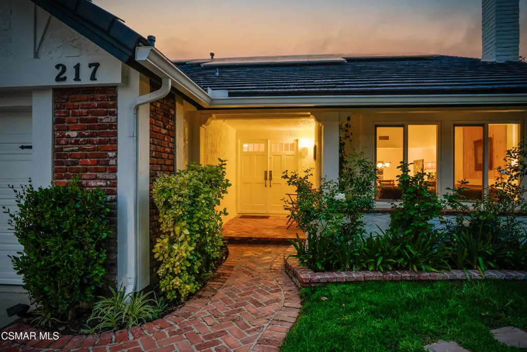 217 Parkview Drive, Oak Park, CA 91377 - #1