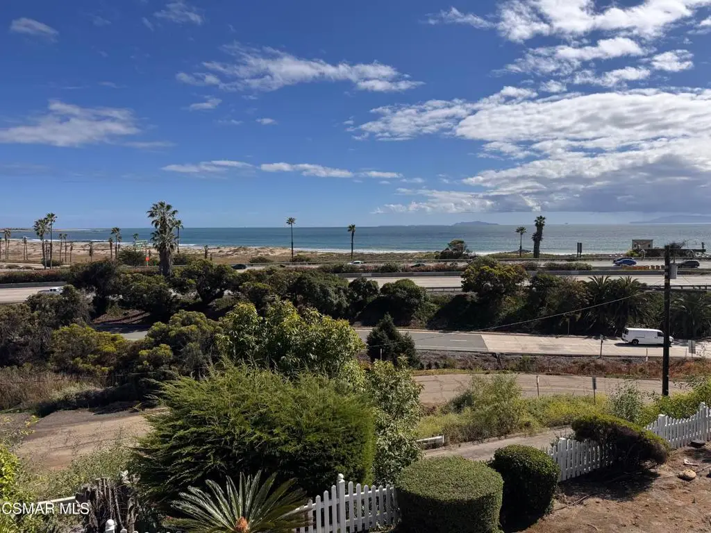 1497 Vista Del Mar Drive, San Buenaventura Ventura, CA 93001 - #1