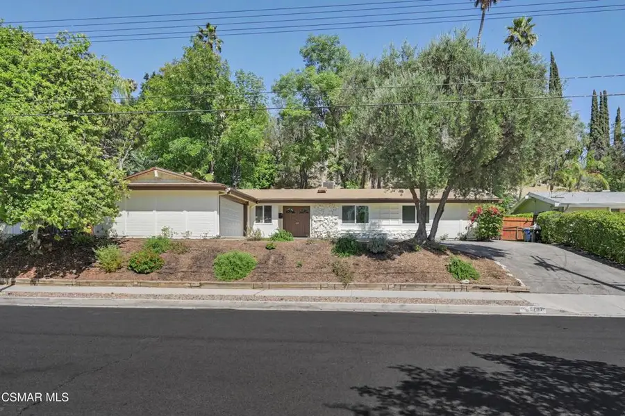 5730 Serrania Avenue, Woodland Hills, CA 91367 - #3