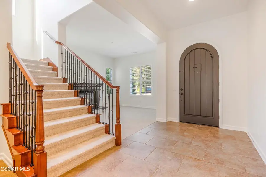318 Loire Valley Drive, Simi Valley, CA 93065 - #3