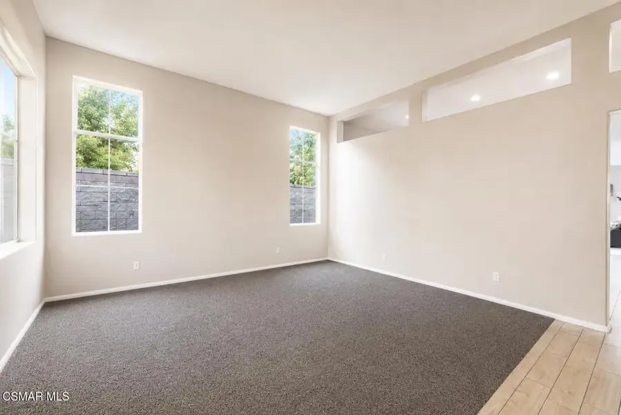 2094 Creekridge Avenue, Simi Valley, CA 93065 - #3