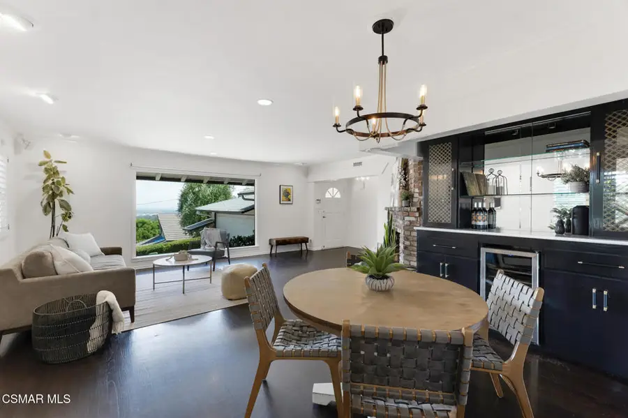 22438 Venido Road, Woodland Hills, CA 91364 - #3