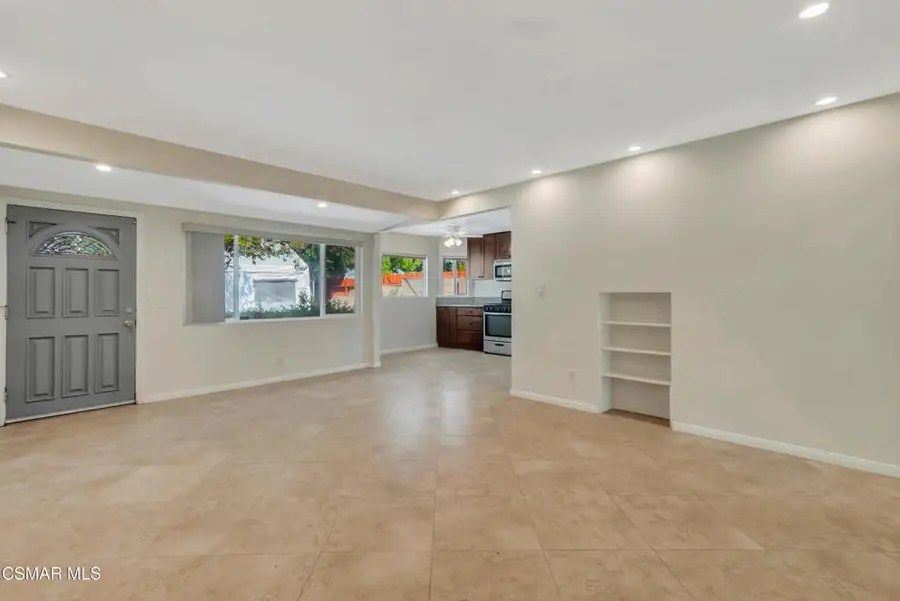 7322 Lindley Avenue, Reseda, CA 91335 - #3