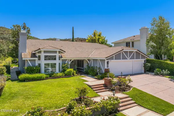 5032 Pathfinder Avenue, Oak Park, CA 91377