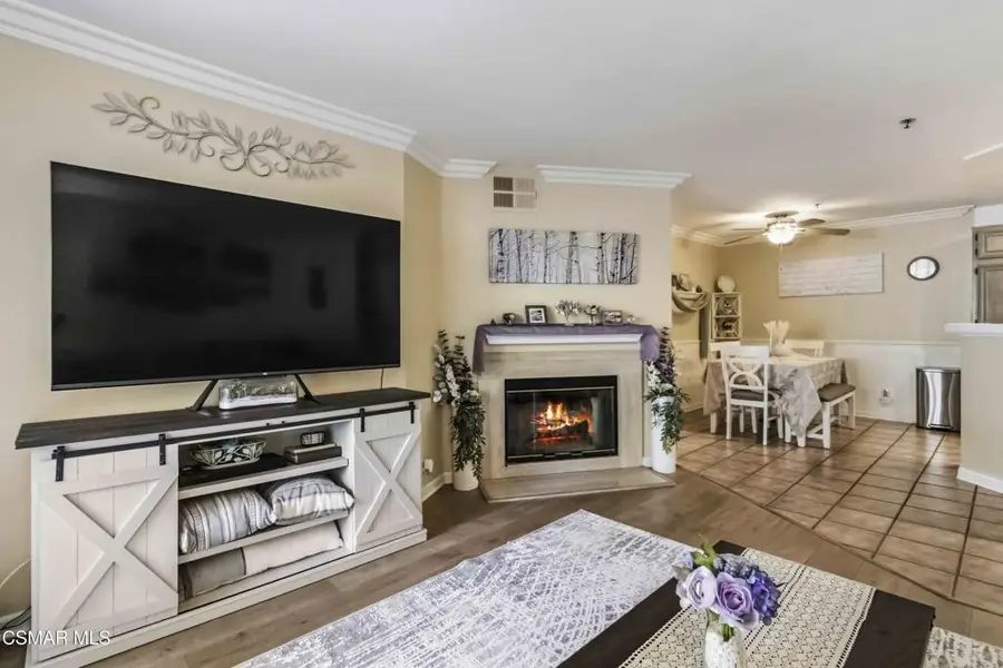 5805 Oak Bend Lane #211, Oak Park, CA 91377 - #3